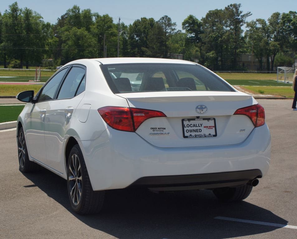 Used 2018 Toyota Corolla SE FWD image 14
