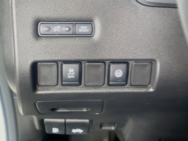 Used 2024 Nissan Murano SV w/ SV Midnight Edition Package FWD image 11
