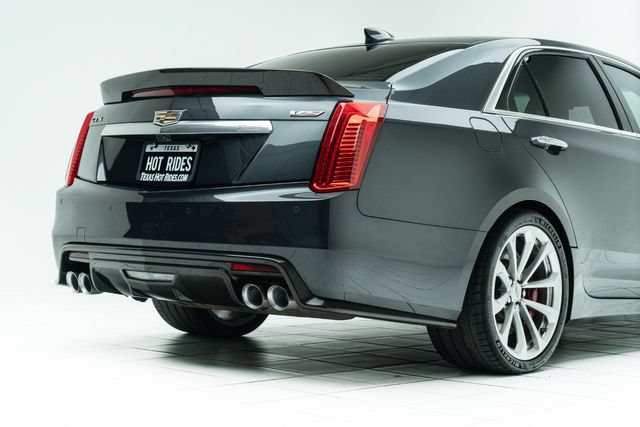 Used 2018 Cadillac CTS V w/ Carbon Fiber Package RWD image 14