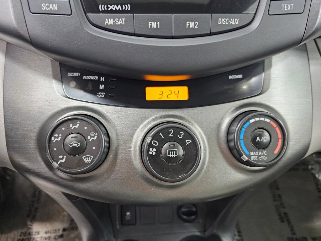 Used 2011 Toyota RAV4 4WD w/ Upgrade Value Pkg image 21