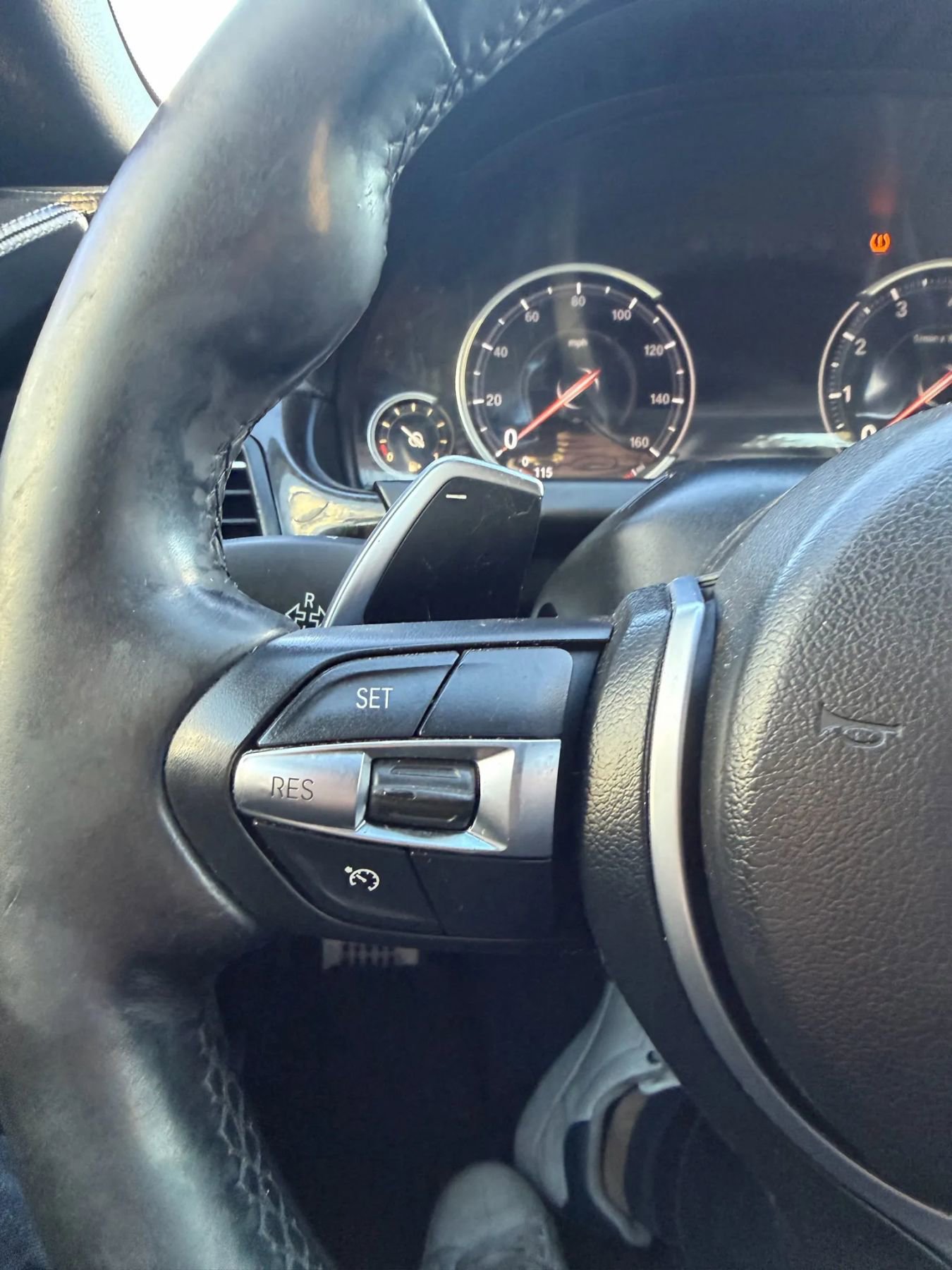 Used 2015 BMW 640i xDrive Convertible image 18