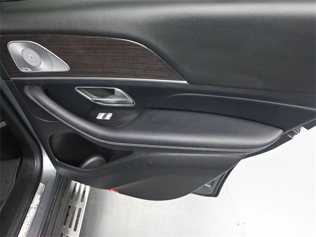 Used 2020 Mercedes-Benz GLE 350 w/ Premium Package image 13
