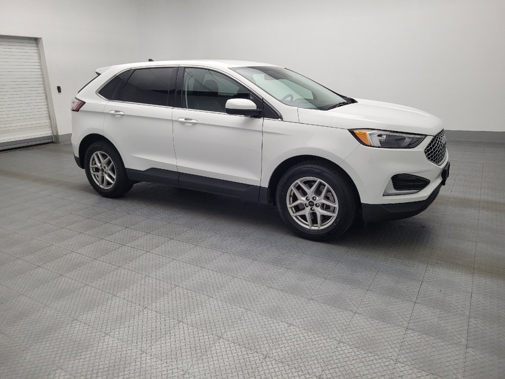 Used 2024 Ford Edge SEL image 11