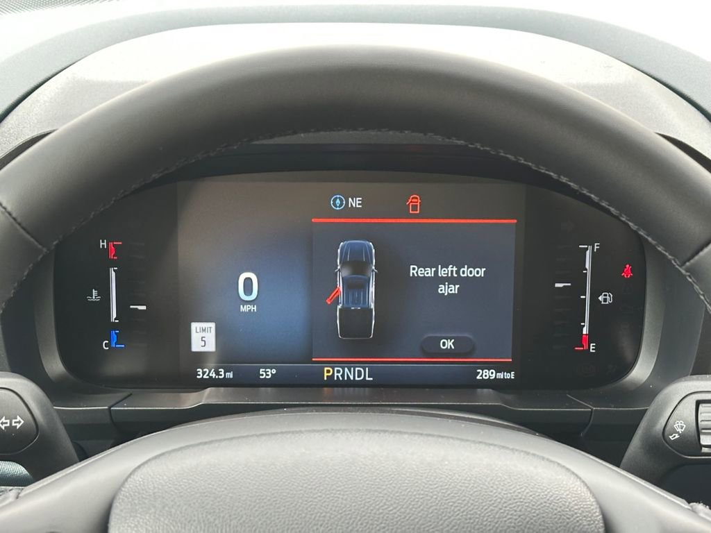 Used 2025 Ford Maverick Lariat image 15