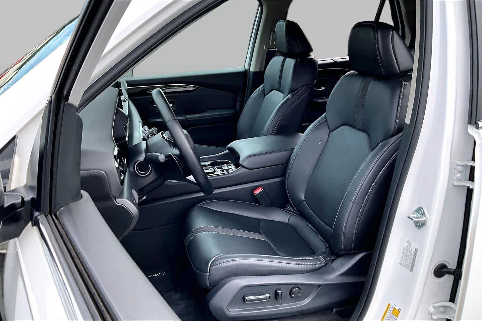 Used 2024 Honda Pilot EX-L image 8