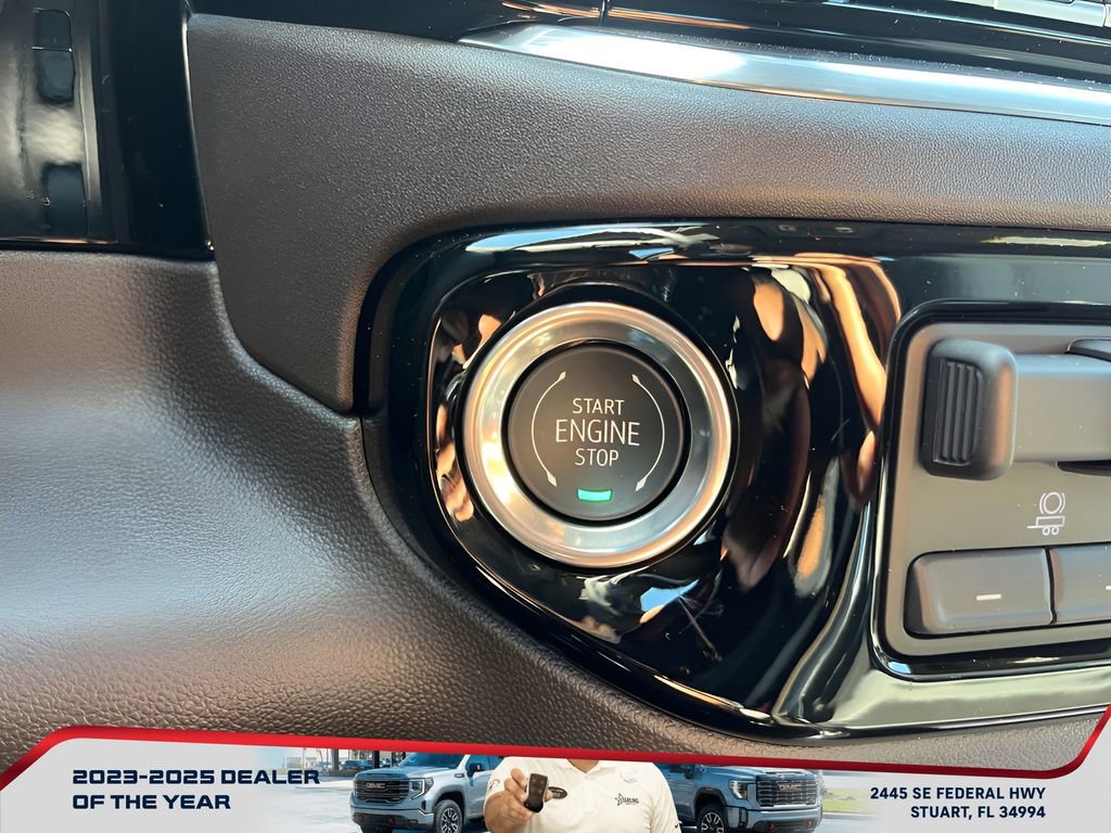 New 2025 GMC Sierra 2500 SLT w/ SLT Premium Package image 27