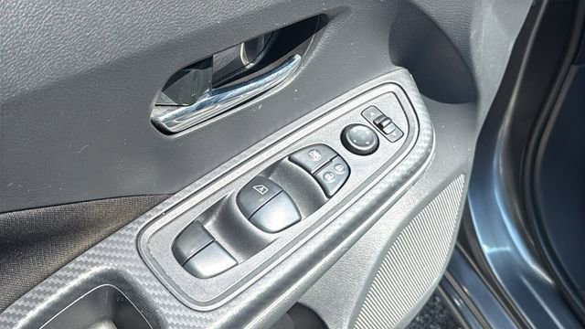 Used 2021 Nissan Versa SV image 18