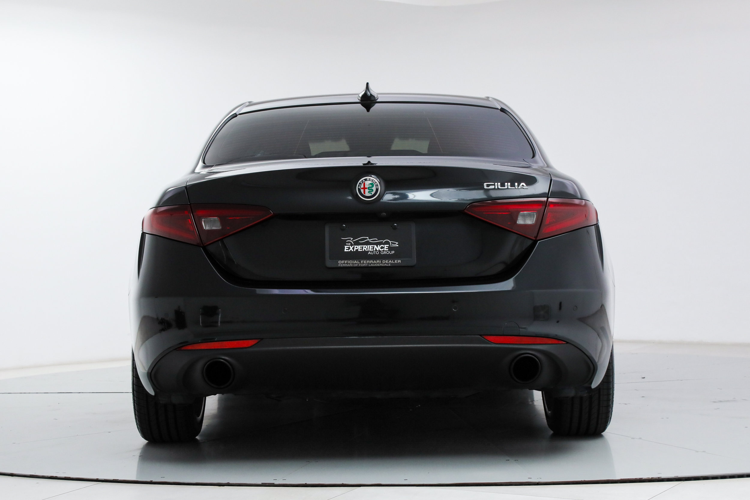 Used 2022 Alfa Romeo Giulia Sprint RWD image 4