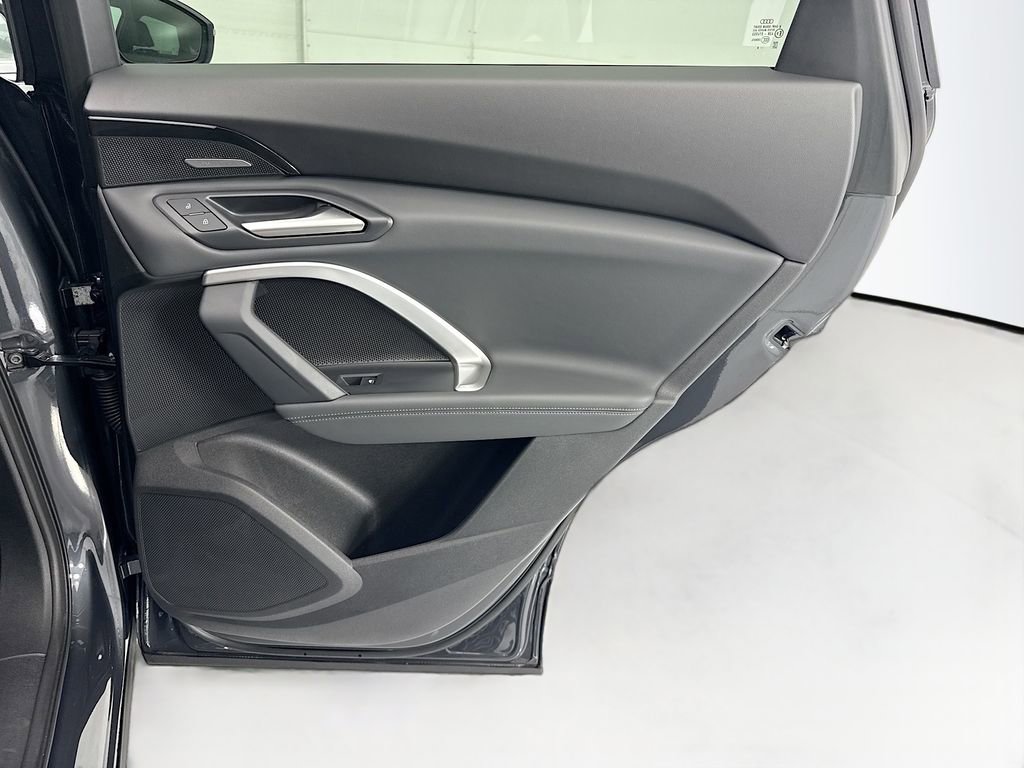 Certified 2025 Audi Q5 Premium Plus w/ Premium Plus image 26