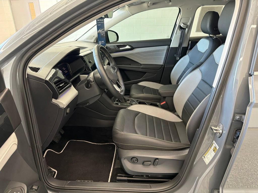 Certified 2024 Volkswagen Taos SEL AWD/4WD image 23