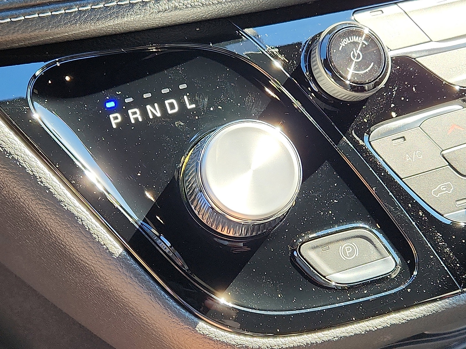 New 2026 Chrysler Pacifica Select image 10