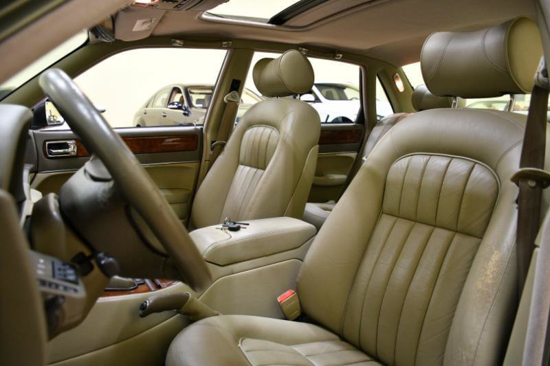 Used 1997 Jaguar XJ6 RWD image 31