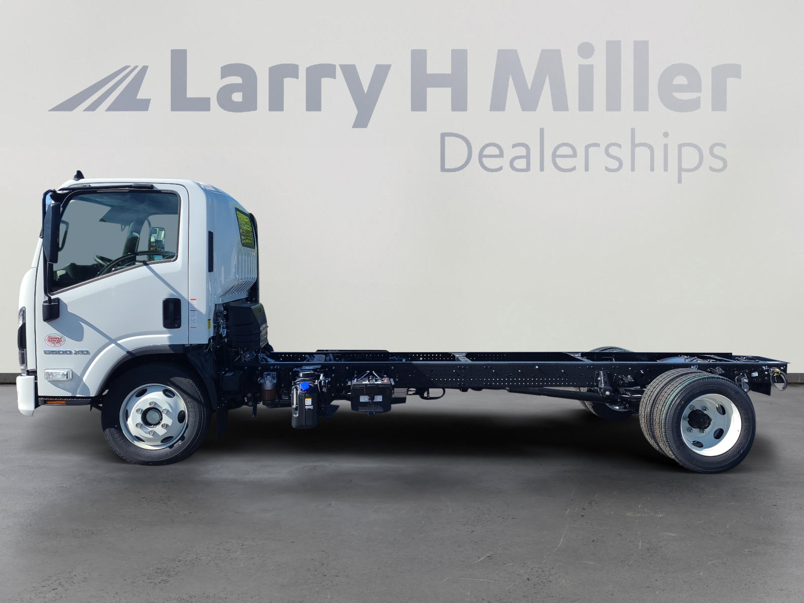 New 2025 Chevrolet Low Cab Forward 5500 XD RWD image 2