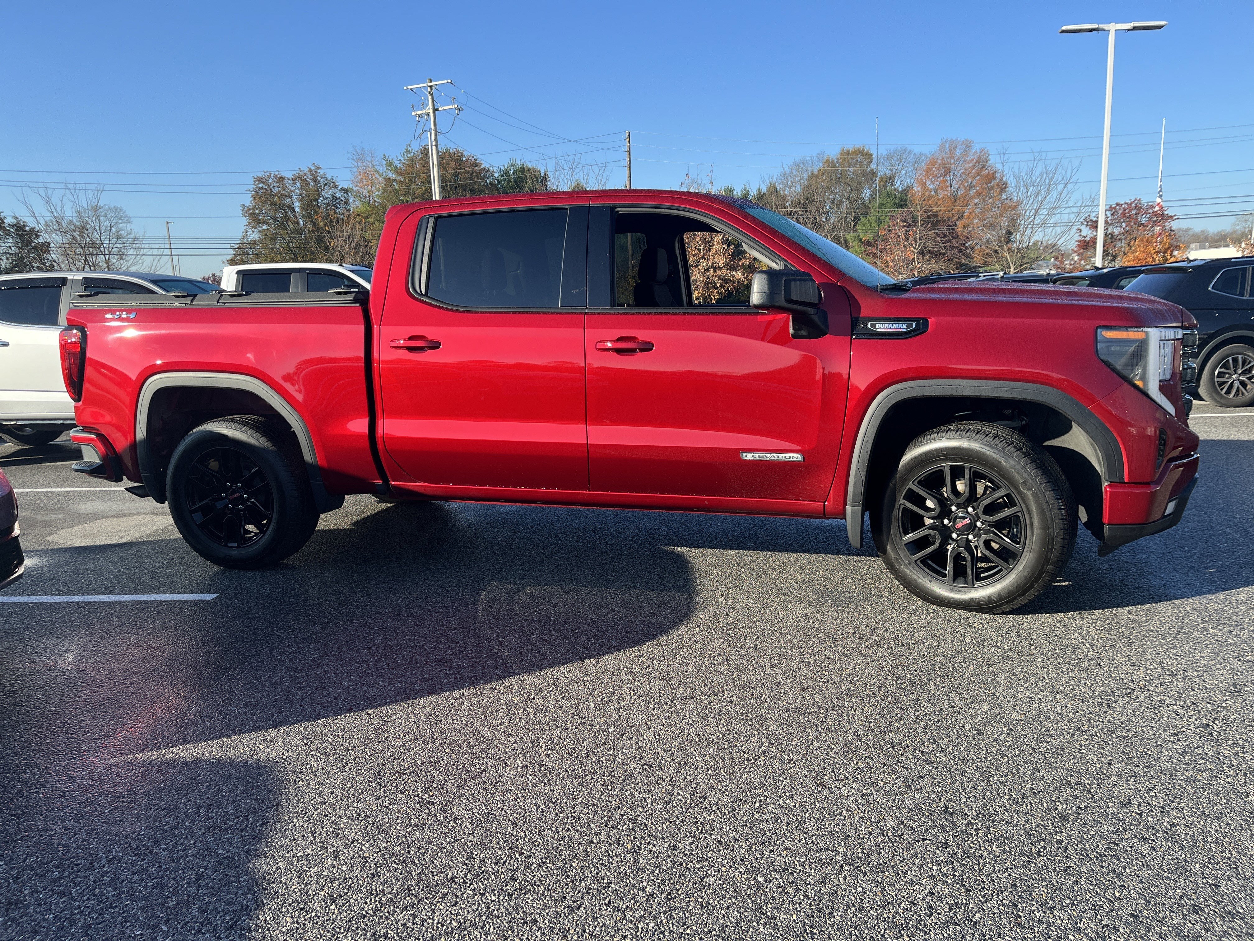 Used 2024 GMC Sierra 1500 Elevation image 4