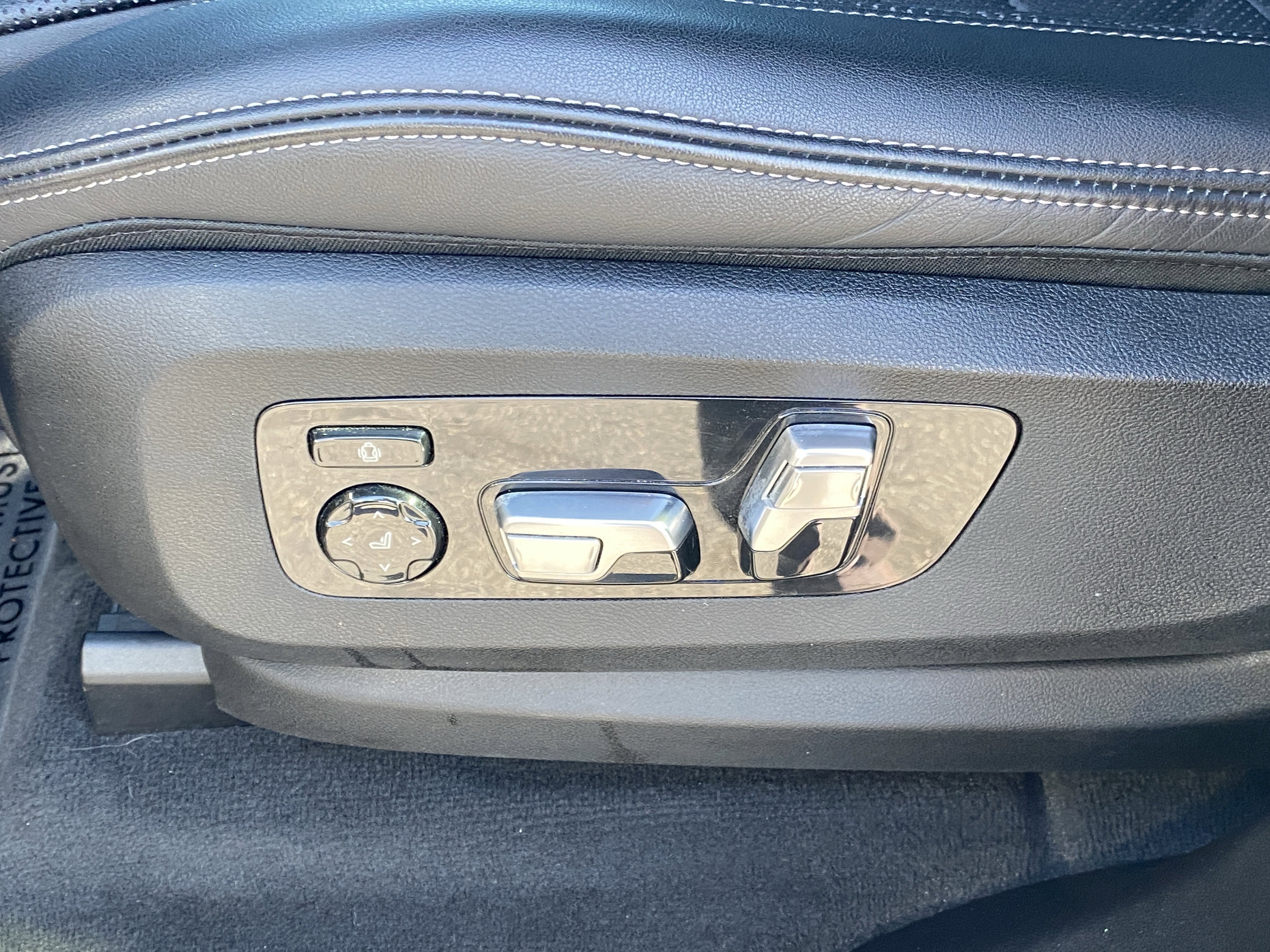 Used 2024 BMW X5 xDrive40i image 16