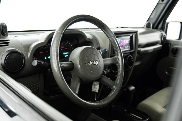 Used 2008 Jeep Wrangler Unlimited X image 12