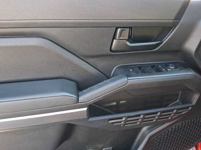 Certified 2024 Toyota Tacoma SR5 AWD/4WD image 12