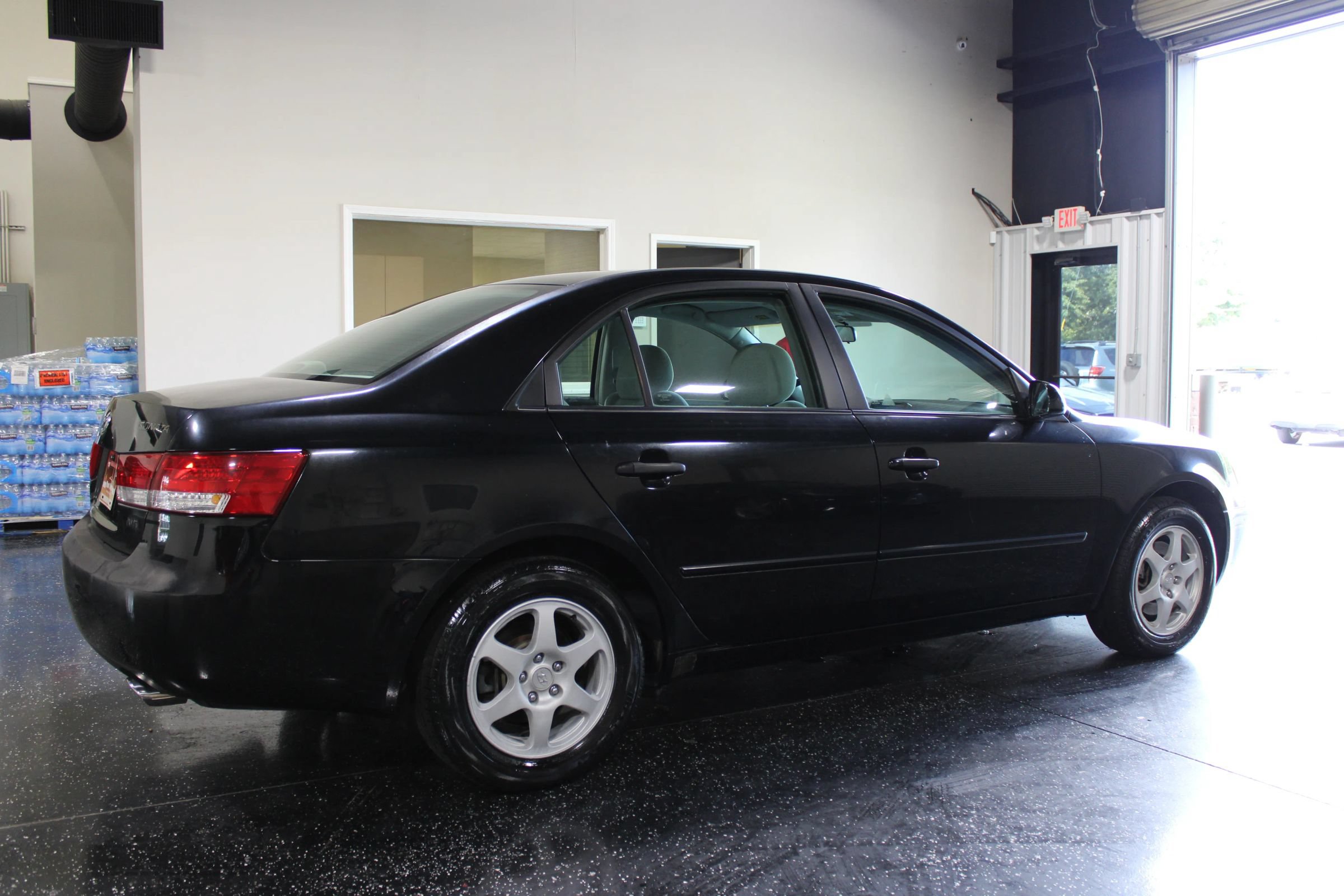 Used 2006 Hyundai Sonata V6 FWD image 3