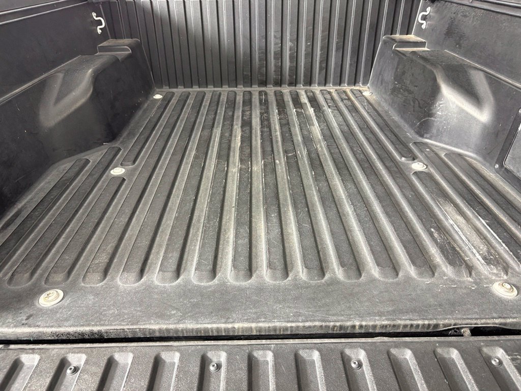 Used 2021 Toyota Tacoma SR w/ SR Convenience Package RWD image 33