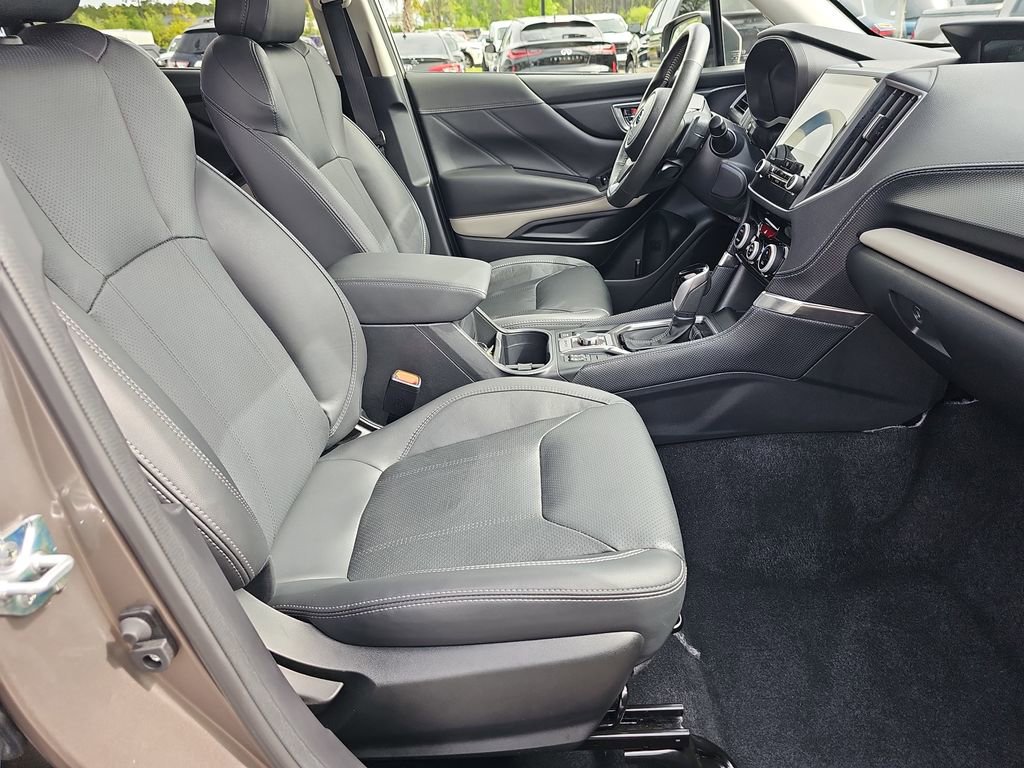 Used 2024 Subaru Forester Limited image 13