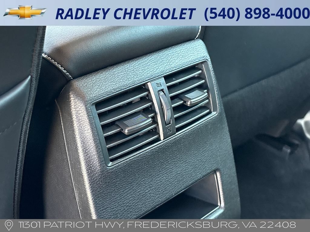 Used 2023 Mitsubishi Outlander SE AWD/4WD image 13