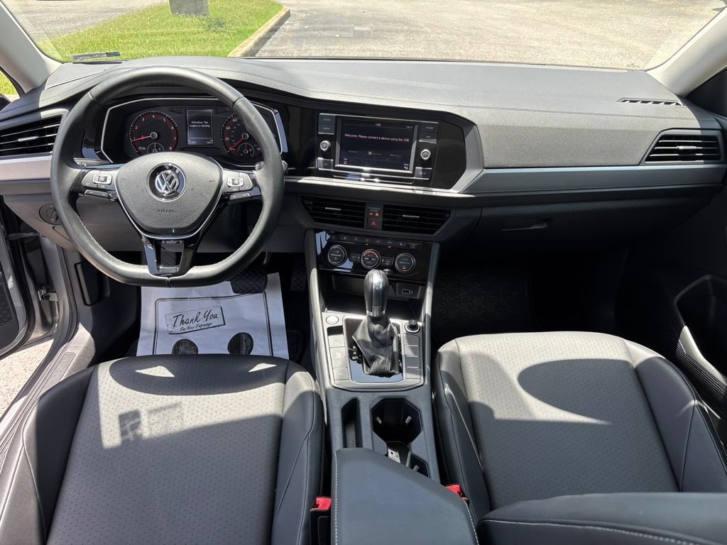Used 2019 Volkswagen Jetta SE FWD image 25