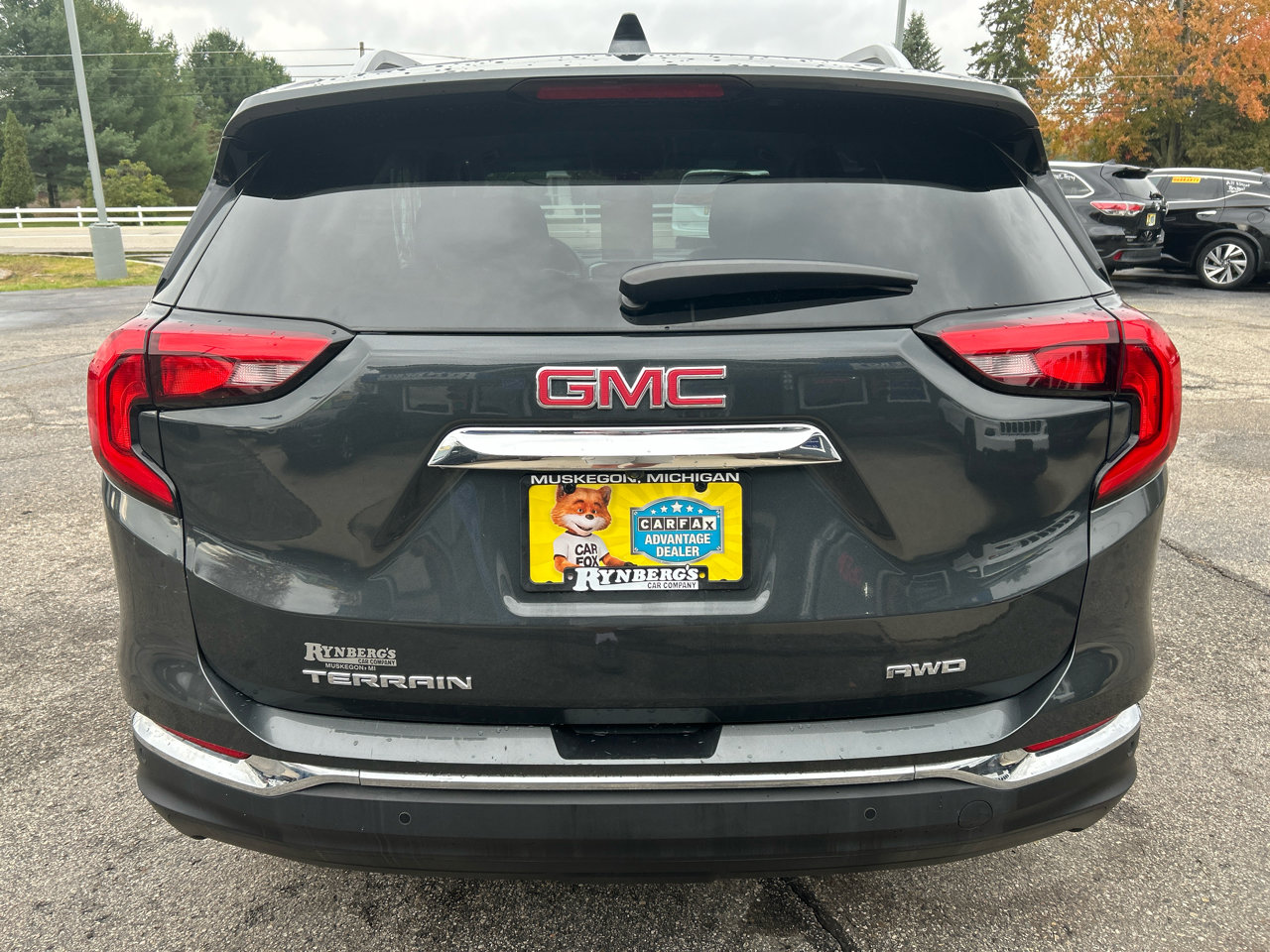 Used 2018 GMC Terrain SLT w/ Preferred Package image 3