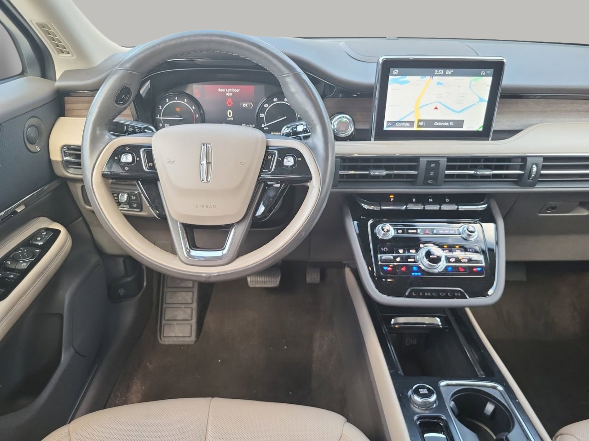 Used 2020 Lincoln Corsair Reserve w/ Elements Package image 11