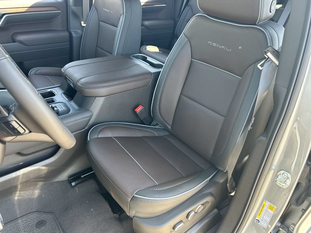 New 2026 GMC Sierra 1500 Denali AWD/4WD image 19