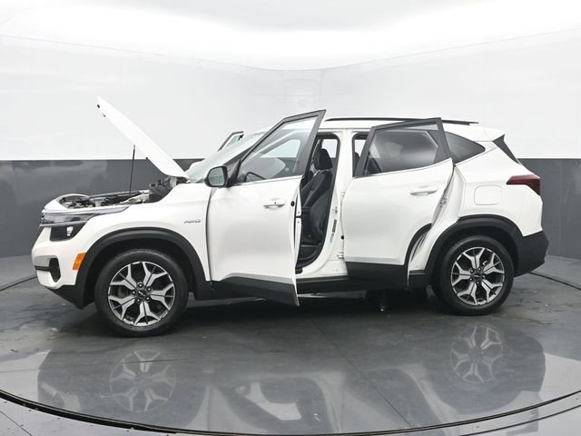 Used 2022 Kia Seltos EX AWD/4WD image 55