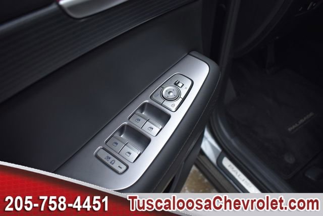 Used 2024 Hyundai Palisade Limited image 20