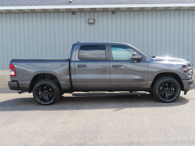 Used 2022 RAM 1500 Big Horn AWD/4WD image 3