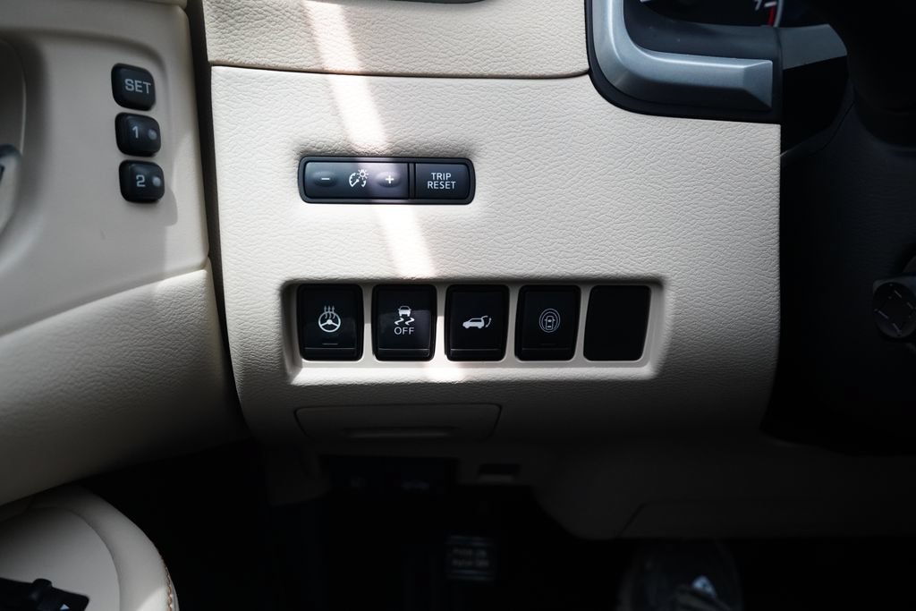 Used 2023 Nissan Murano Platinum w/ Cargo Package FWD image 26