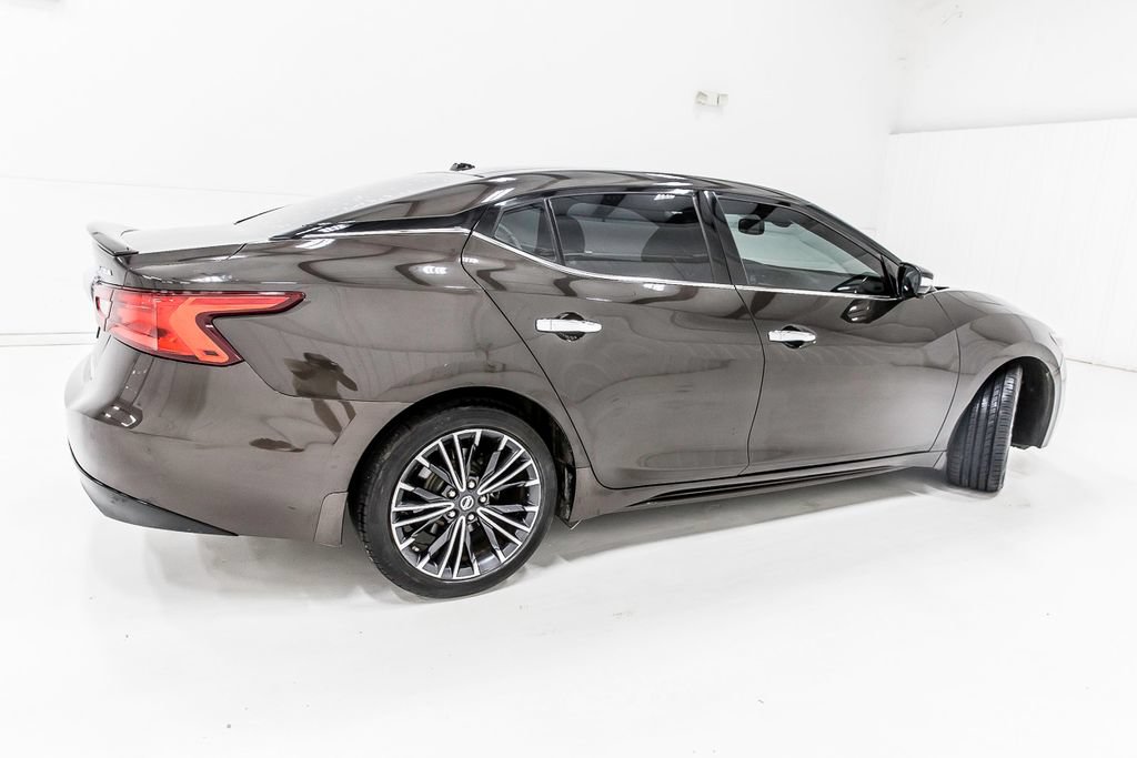 Used 2017 Nissan Maxima Platinum w/ Medallion Package FWD image 8