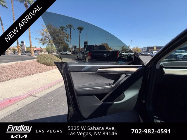 Used 2023 Tesla Model Y Long Range AWD/4WD image 9
