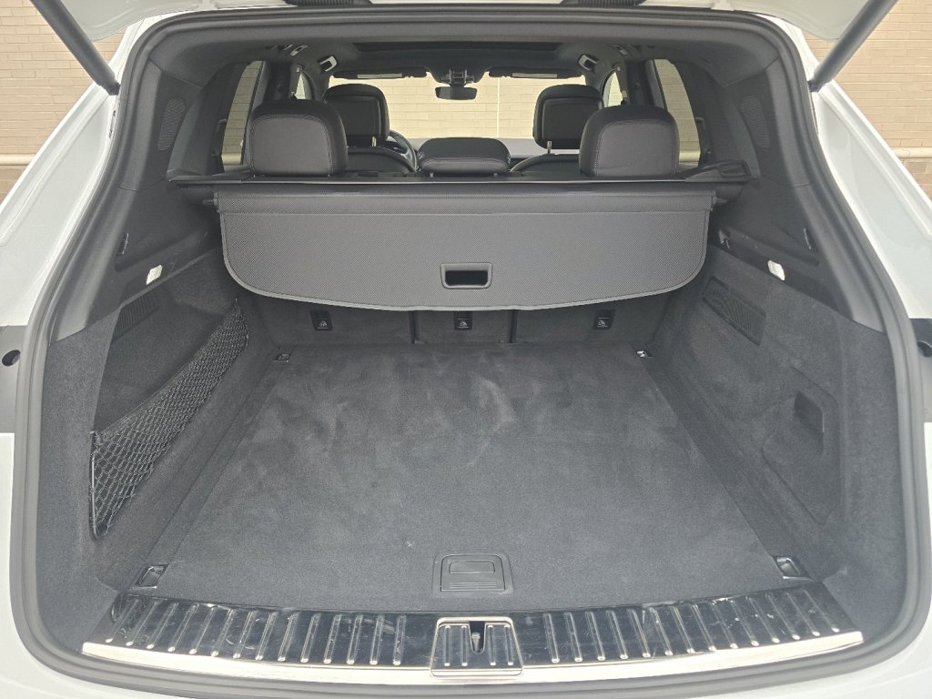 Certified 2023 Porsche Cayenne image 32