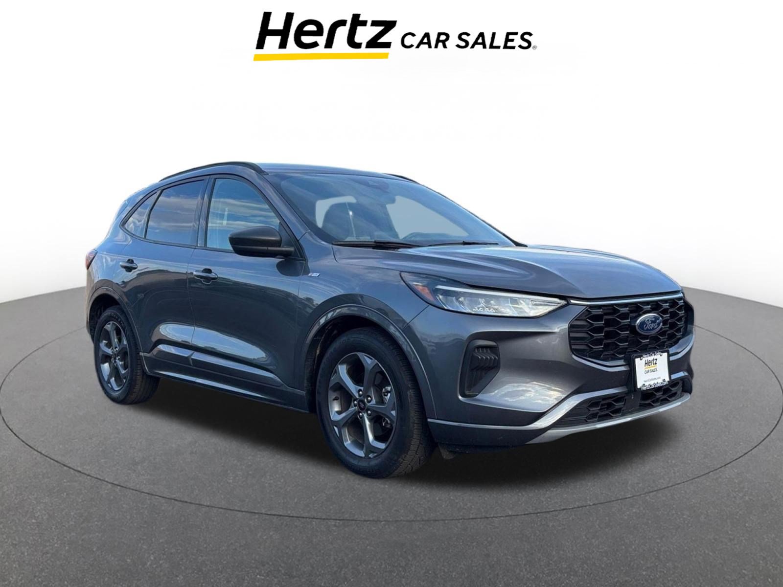 Used 2024 Ford Escape ST-Line image 1