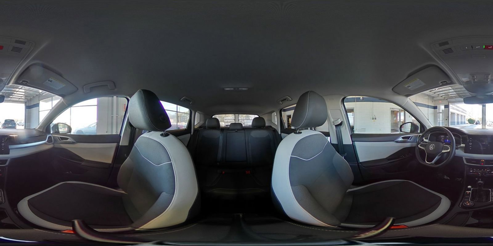 Used 2025 Volkswagen Taos SE image 47