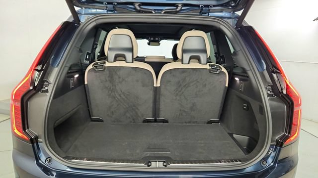 New 2026 Volvo XC90 T8 Plus w/ Protection Package AWD/4WD image 41