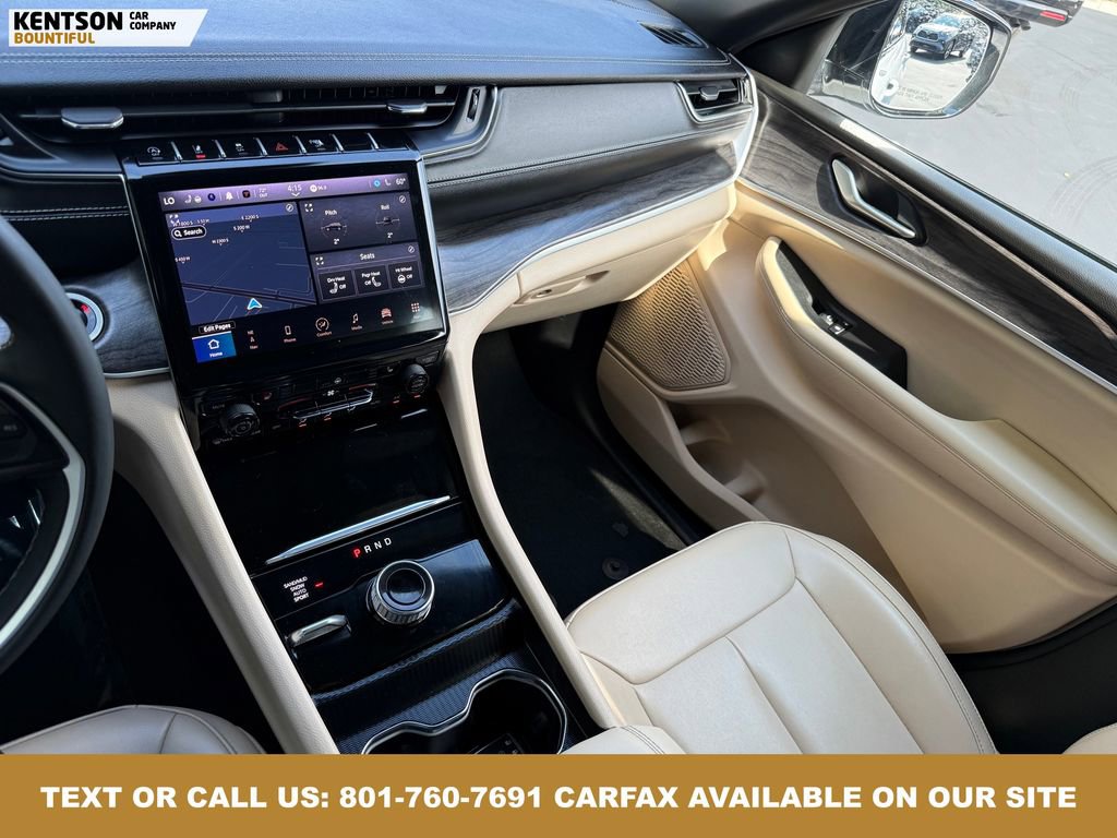 Used 2024 Jeep Grand Cherokee Limited image 25