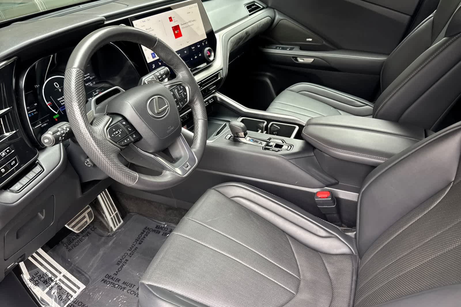 Certified 2025 Lexus TX 500h AWD image 11