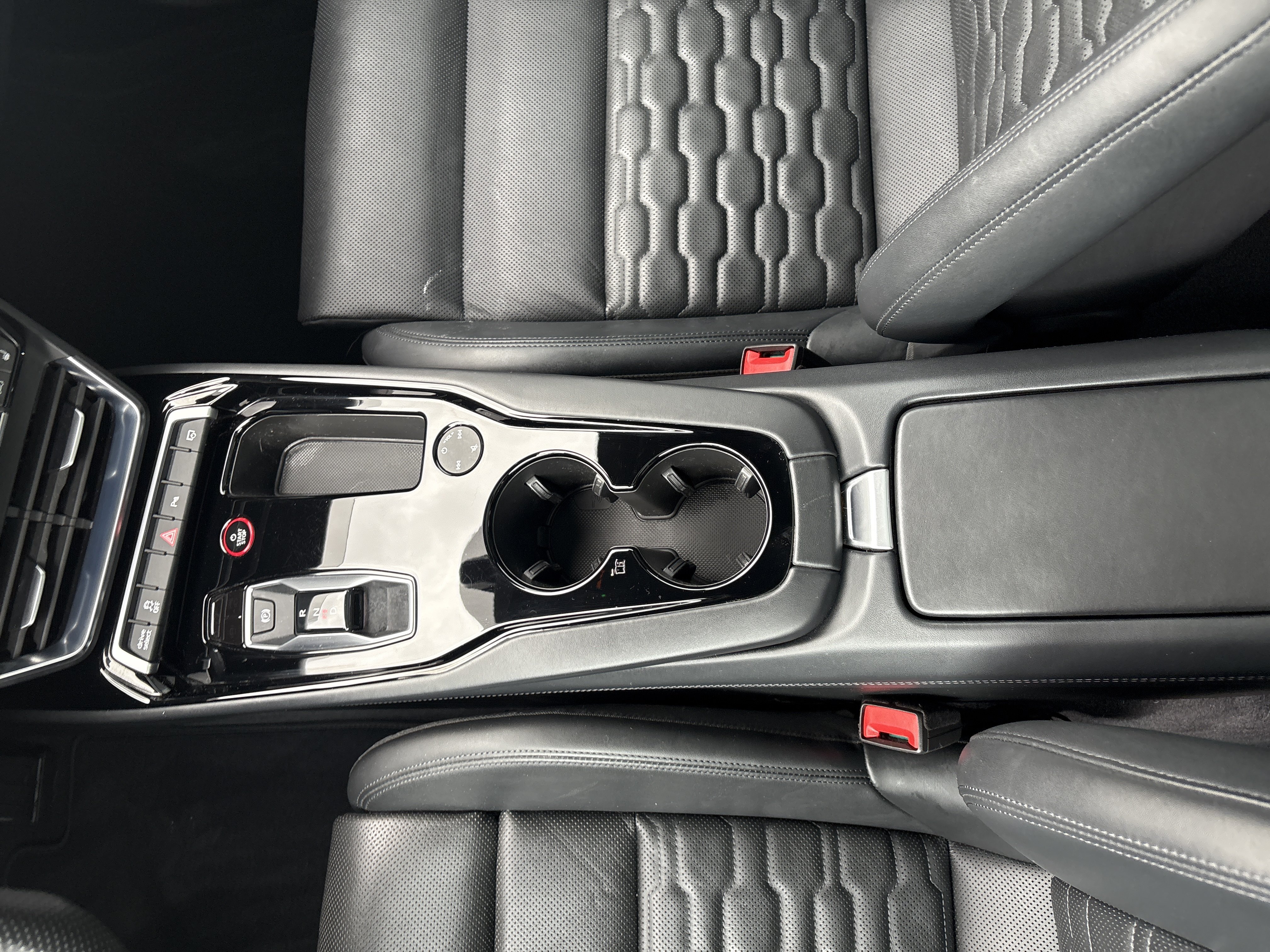 Certified 2023 Audi e-tron GT Premium Plus w/ Performance Package AWD/4WD image 8