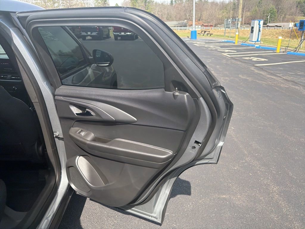 New 2026 Chevrolet TrailBlazer LS w/ LS Convenience Package image 37
