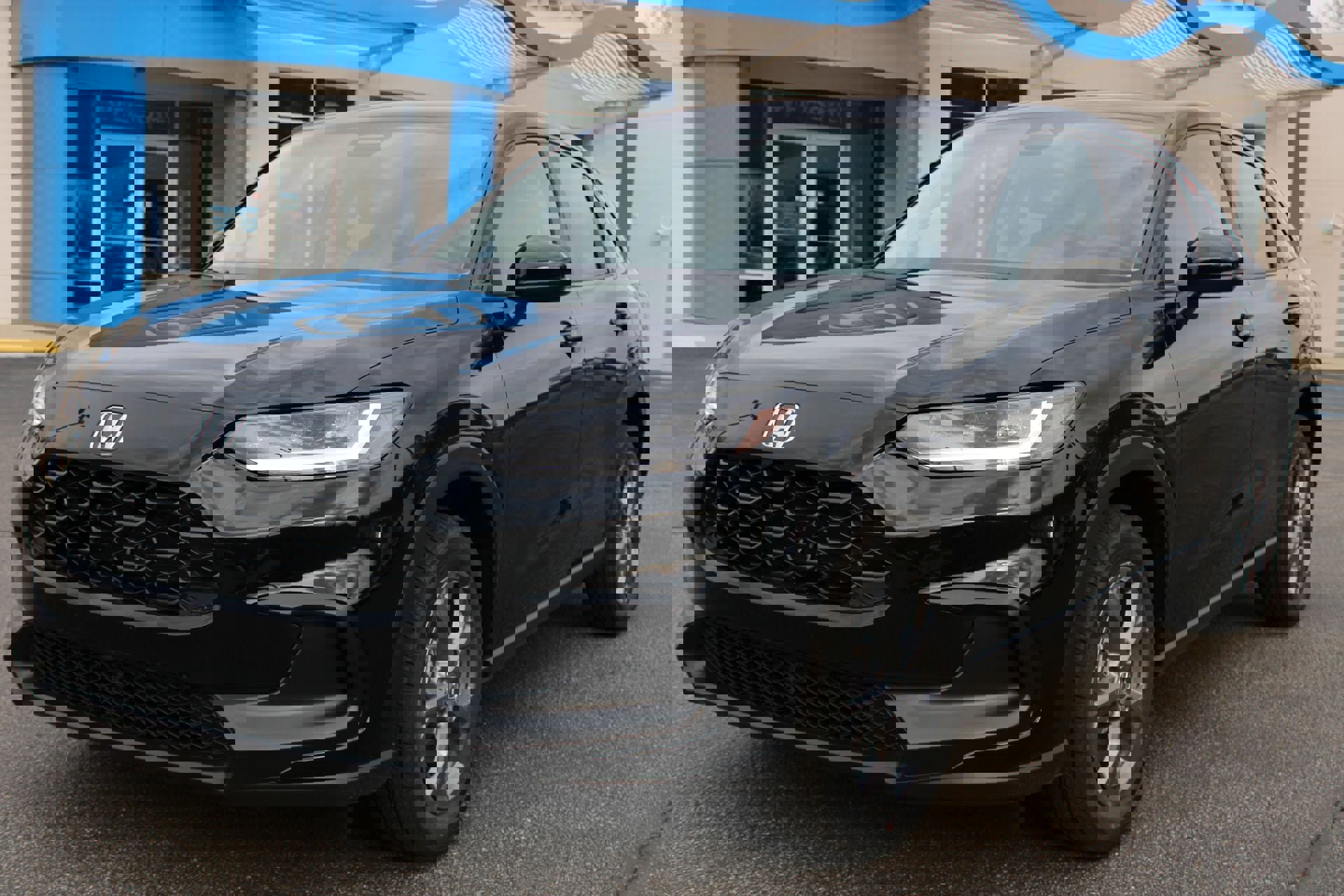 New 2026 Honda HR-V LX image 2