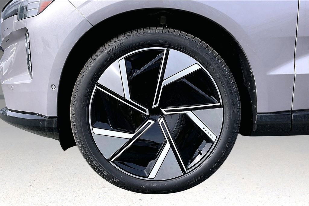 New 2026 Volvo EX90 Ultra image 13