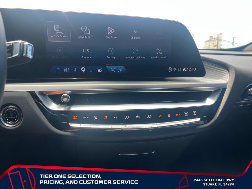 Used 2025 Cadillac Lyriq Luxury RWD image 31