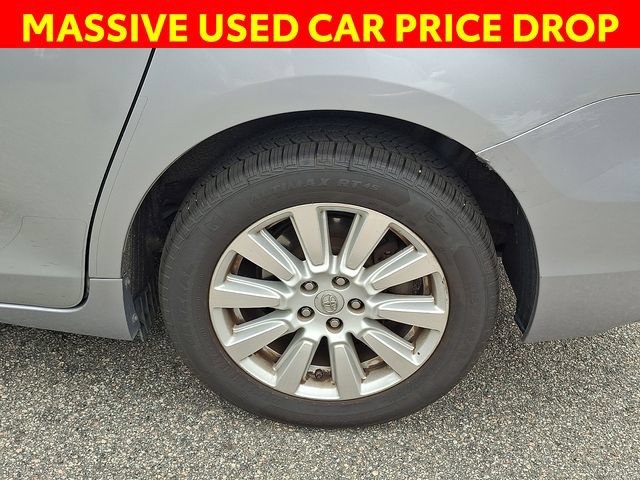 Certified 2017 Toyota Sienna XLE Premium AWD/4WD image 9