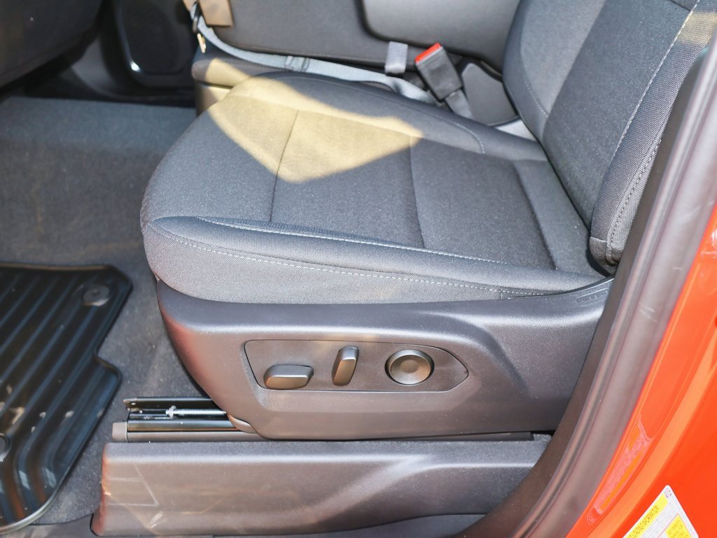 New 2026 GMC Sierra 1500 Elevation image 7