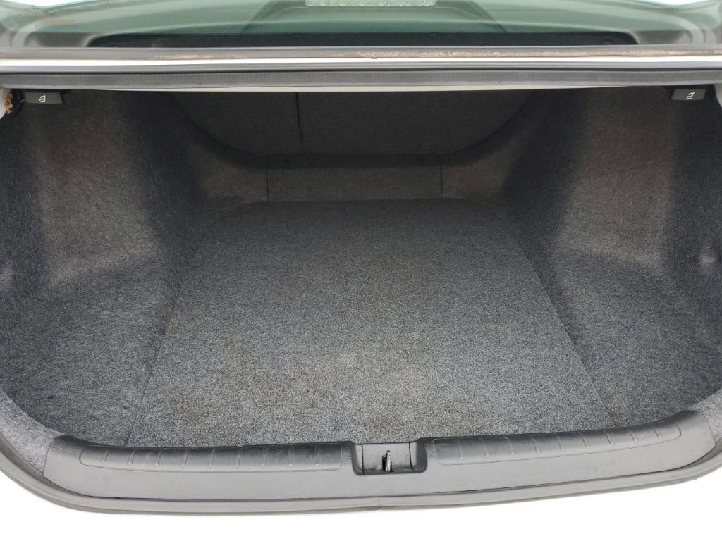 Used 2018 Honda Accord EX-L image 37