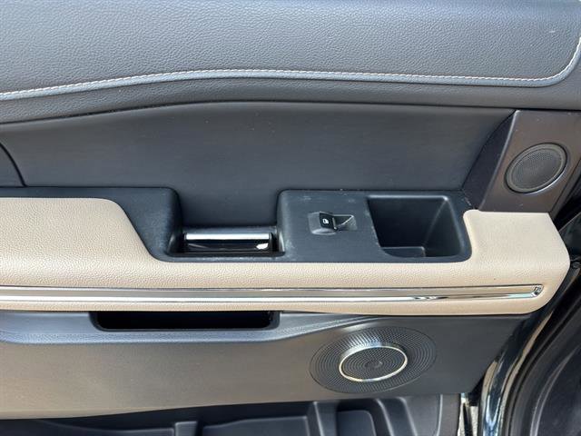 Certified 2024 Ford Expedition Max Limited image 17
